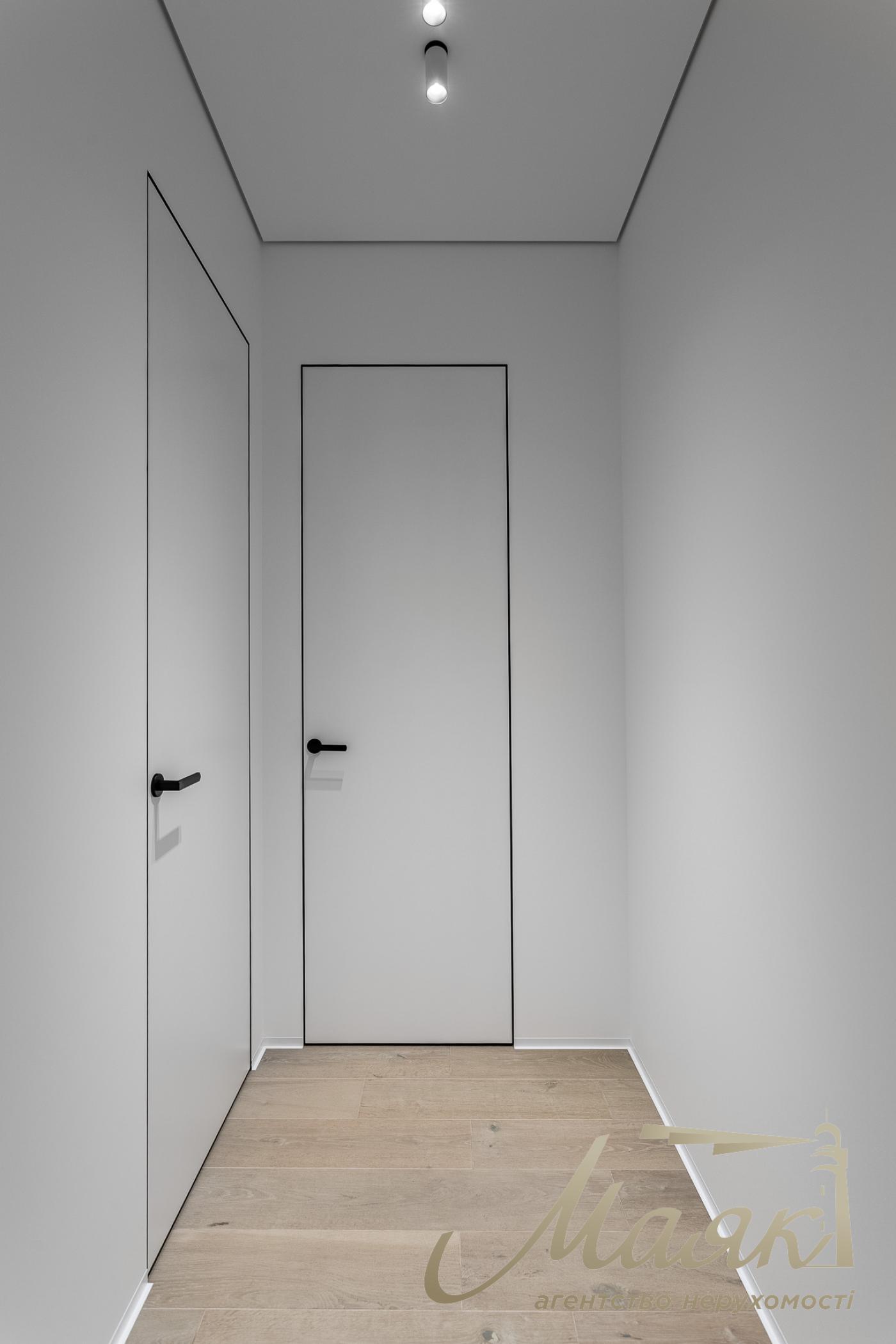 Продаж 4-кімнатної квартири ЖК Новопечерські Липки вул. Верхогляда (Верхогляда)