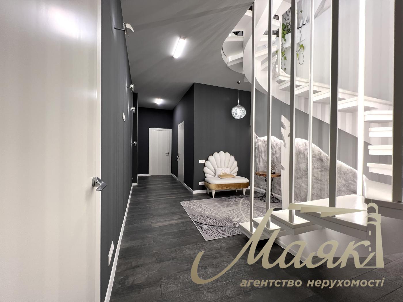 Продаж 2-х рівневої квартири 171м2, Шевченківський район