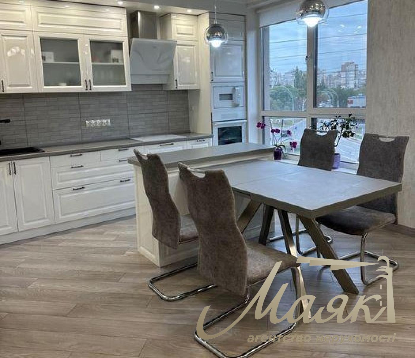 Продажа 3-к квартиры ЖК Варшавский, Подол