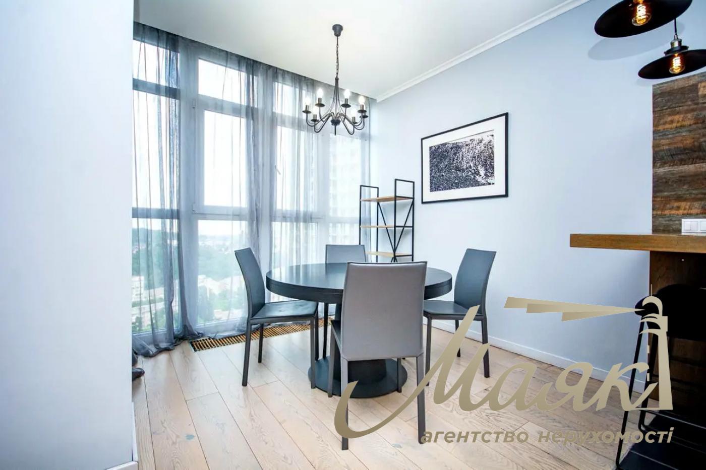 Продаж квартири 80м2 в ЖК Новопечерські Липки, вул. Верхогляда (Драгомирова), 16, Печерський район