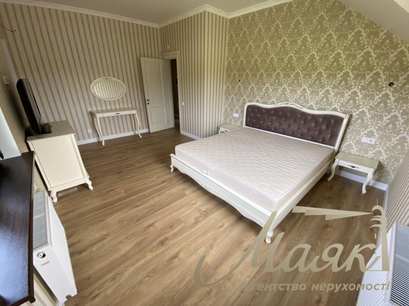 Продаж 2х-поверхового будинку 160м2 в с.Крюківщина