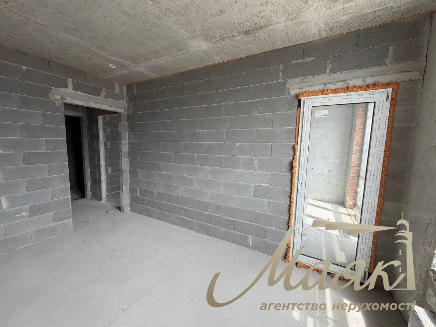 Продаж 2-кімнатної квартири, ЖК Seven (Севен), станція метро «Осокорки»