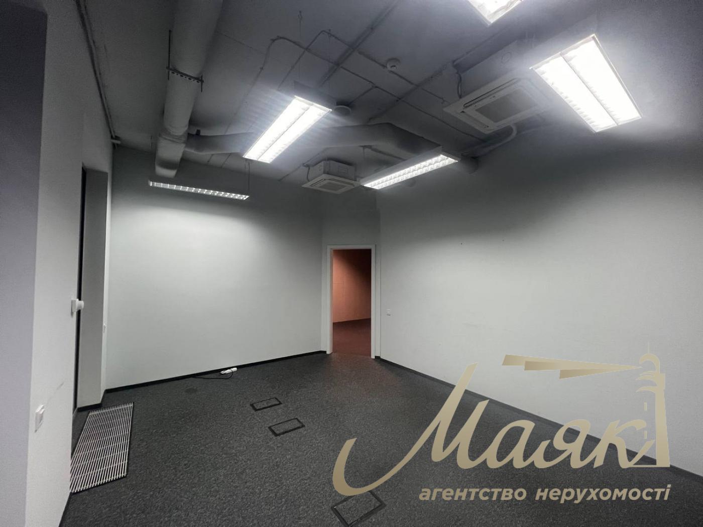 Office for rent 490m2 in BC Merx,15 Leipzigskaya St., Pechersk