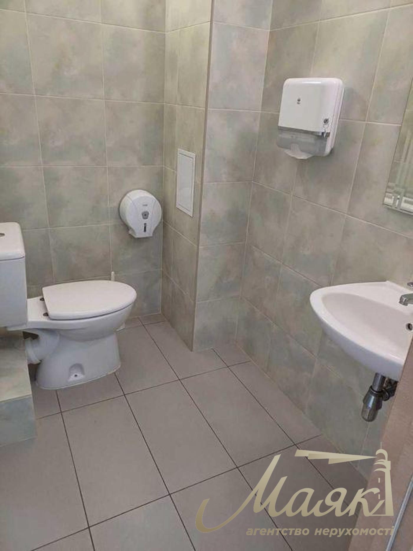 Оренда офісу 450 м.кв вул. Лєскова, Печерськ