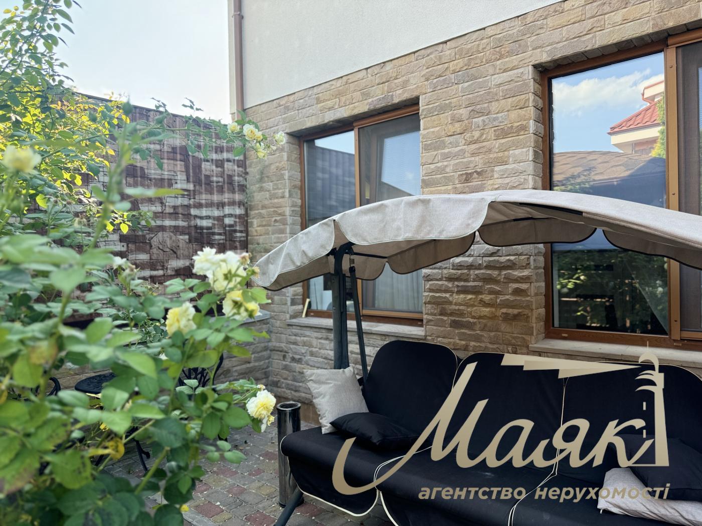 Rent 2-storey house 220m2 in. Ivankovici/Kruglyk, KG "Maetok"