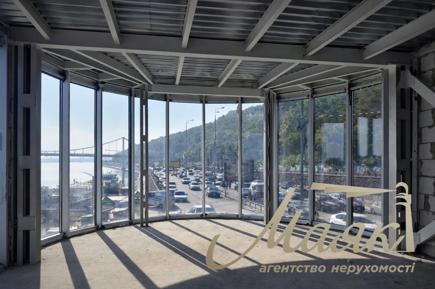 Продаж будівлі на Поштовій площі, Київ, Поділ