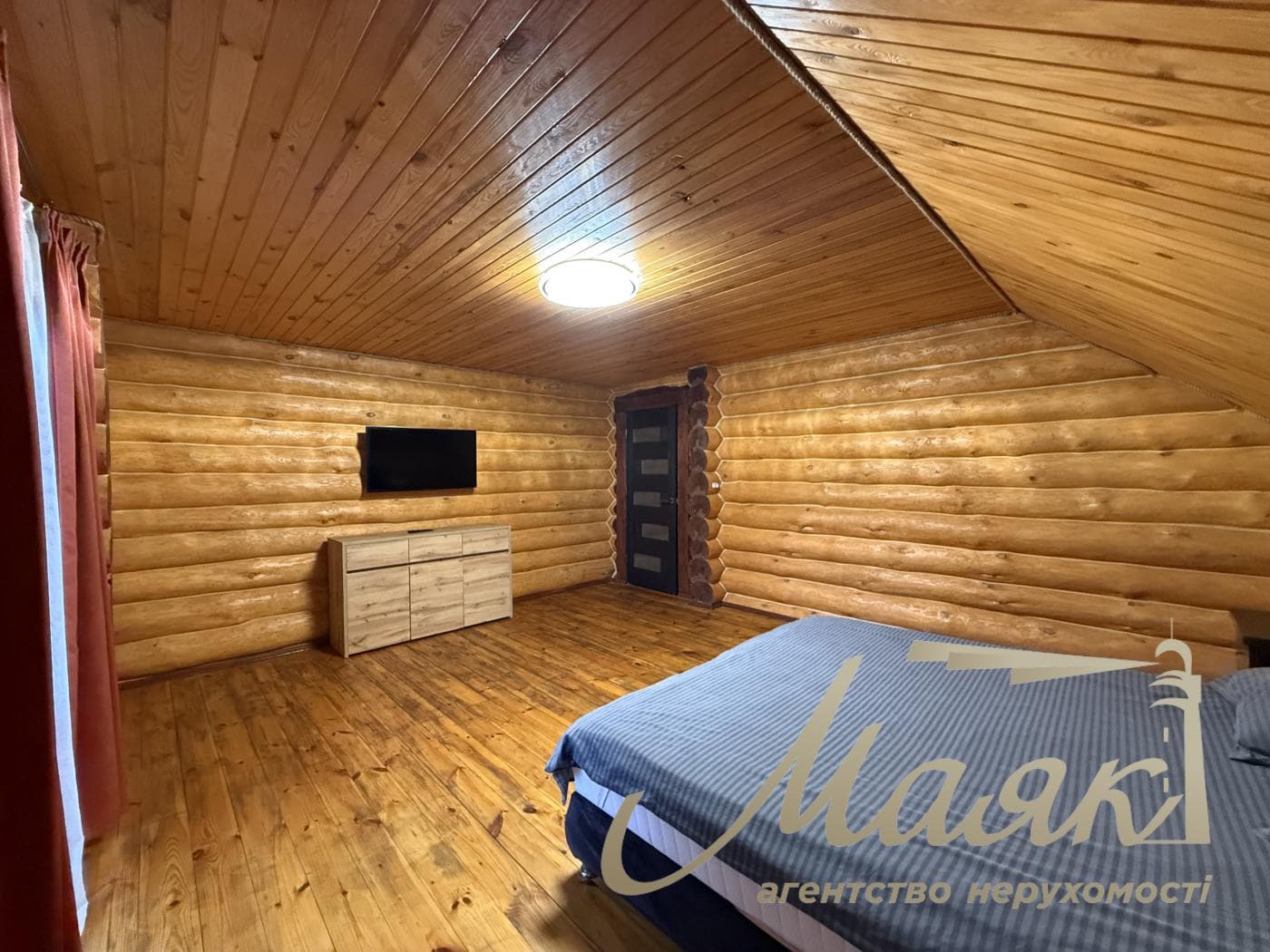 Оренда 3-поверхового будинку площею 280 м², Голосіївський район, Мишеловка