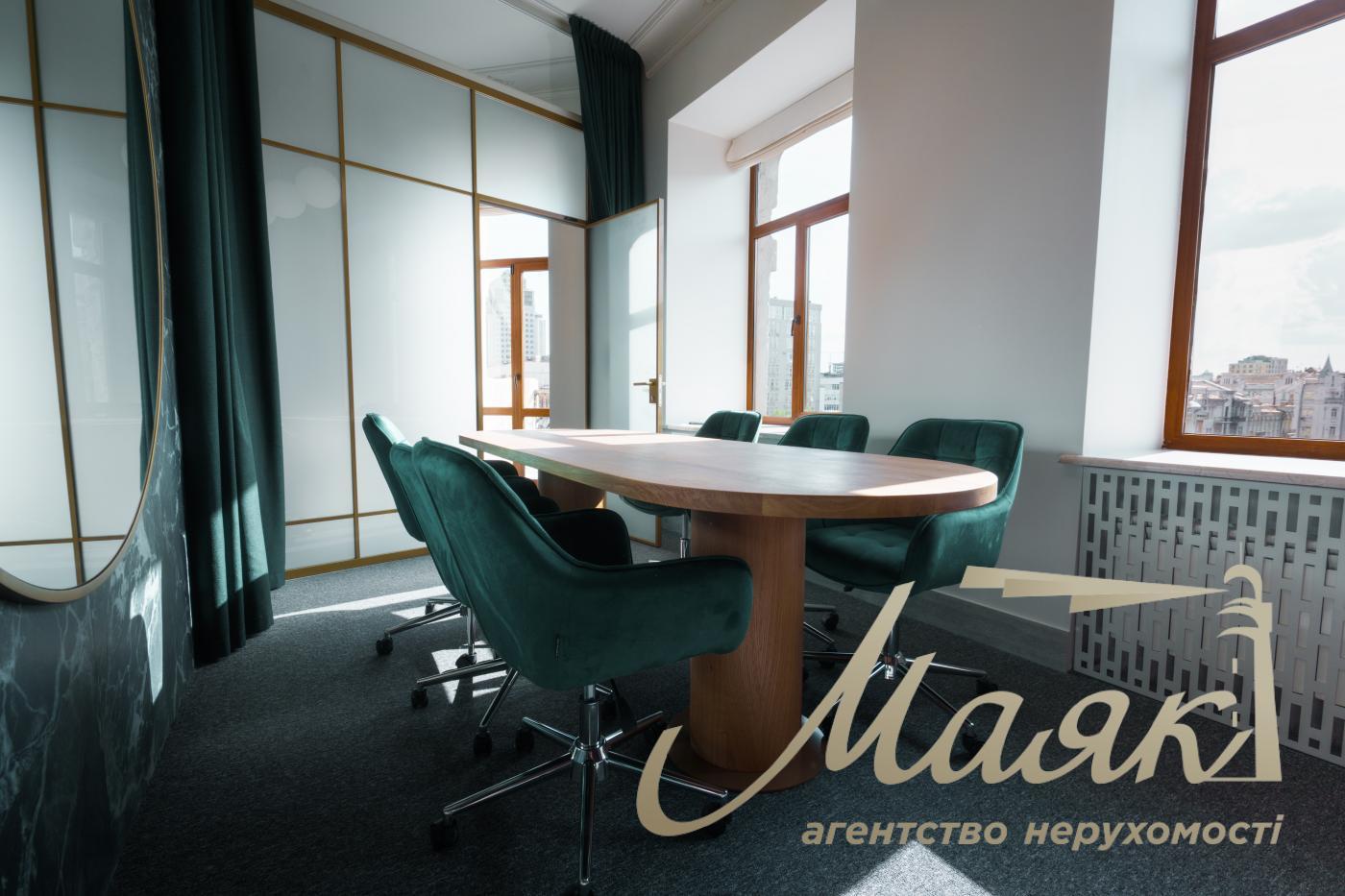 Office for sale in the Center, Bolshaya Vasilkovskaya St.
