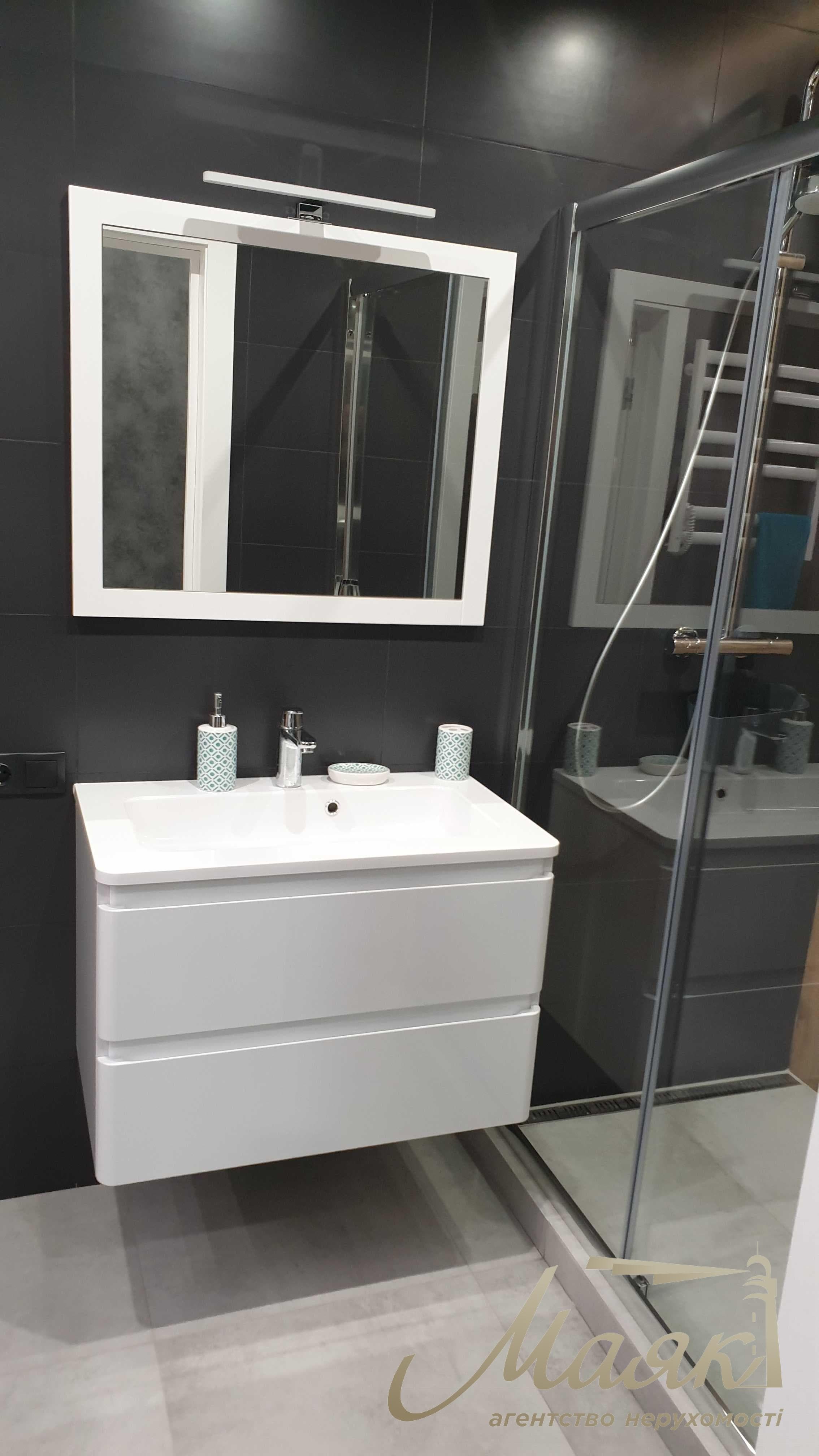 Продаж квартири площею 49 м², ЖК «Славутич». Зарічна, 2-кімнатна квартира