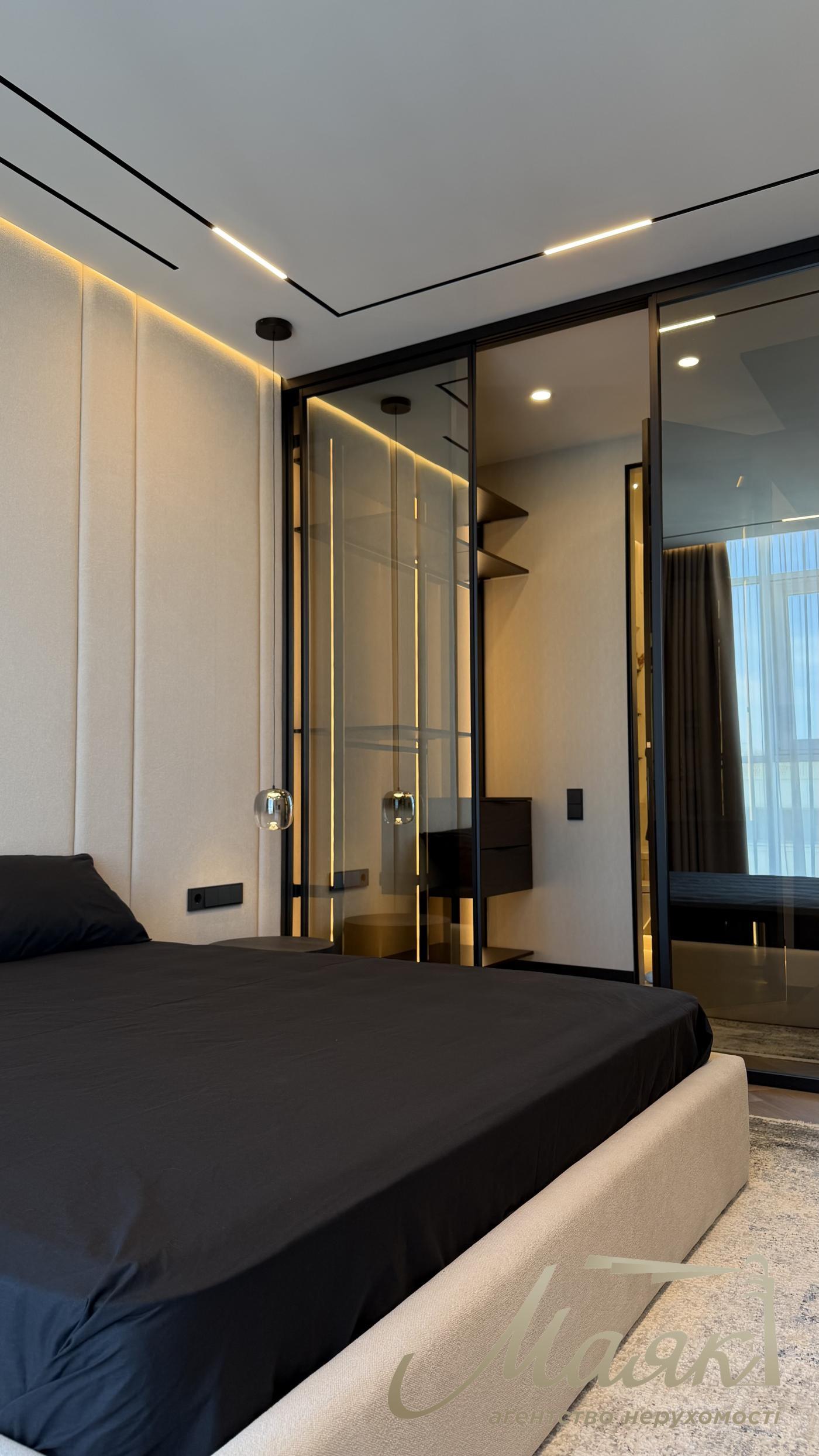 Продаж квартири 118м2 в ЖК Новопечерськие липки, ул. Андрея Верхогляда 15Б. (Михайла Драгомирова)