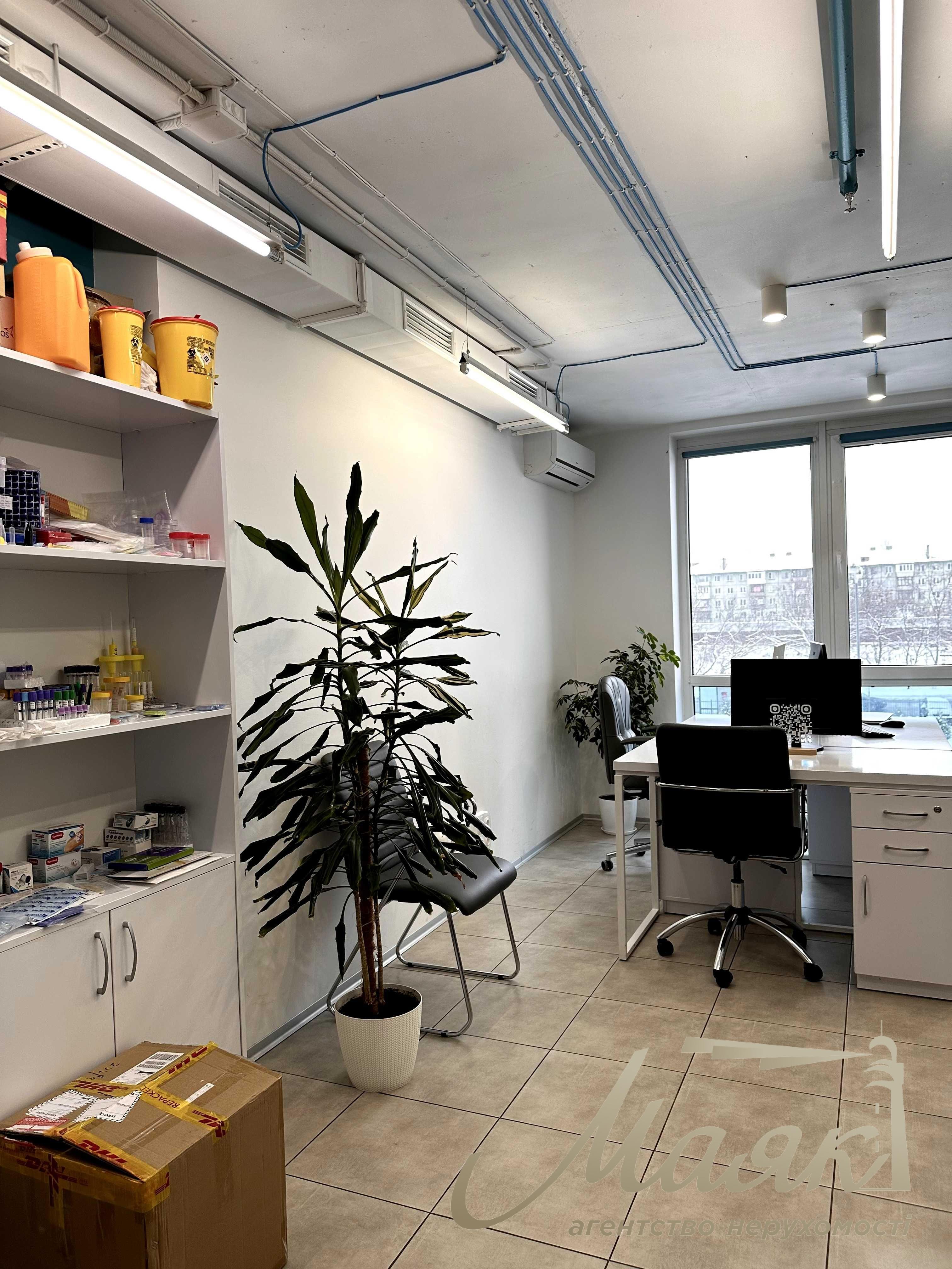 Office space for rent 102m2 furnished, Sobornosti 30A, Levoberezhnaya