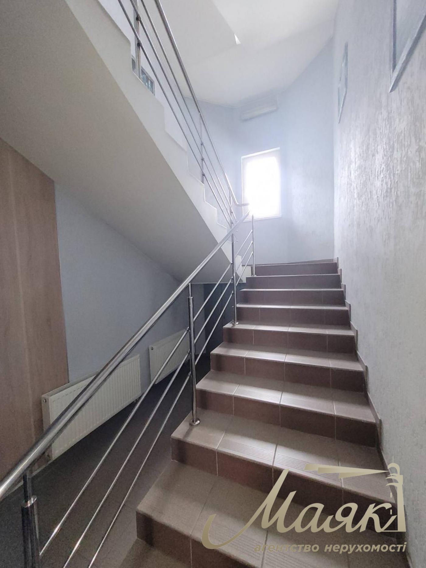 Аренда офиса 180м2 в центре столицы, метро Золотые ворота
