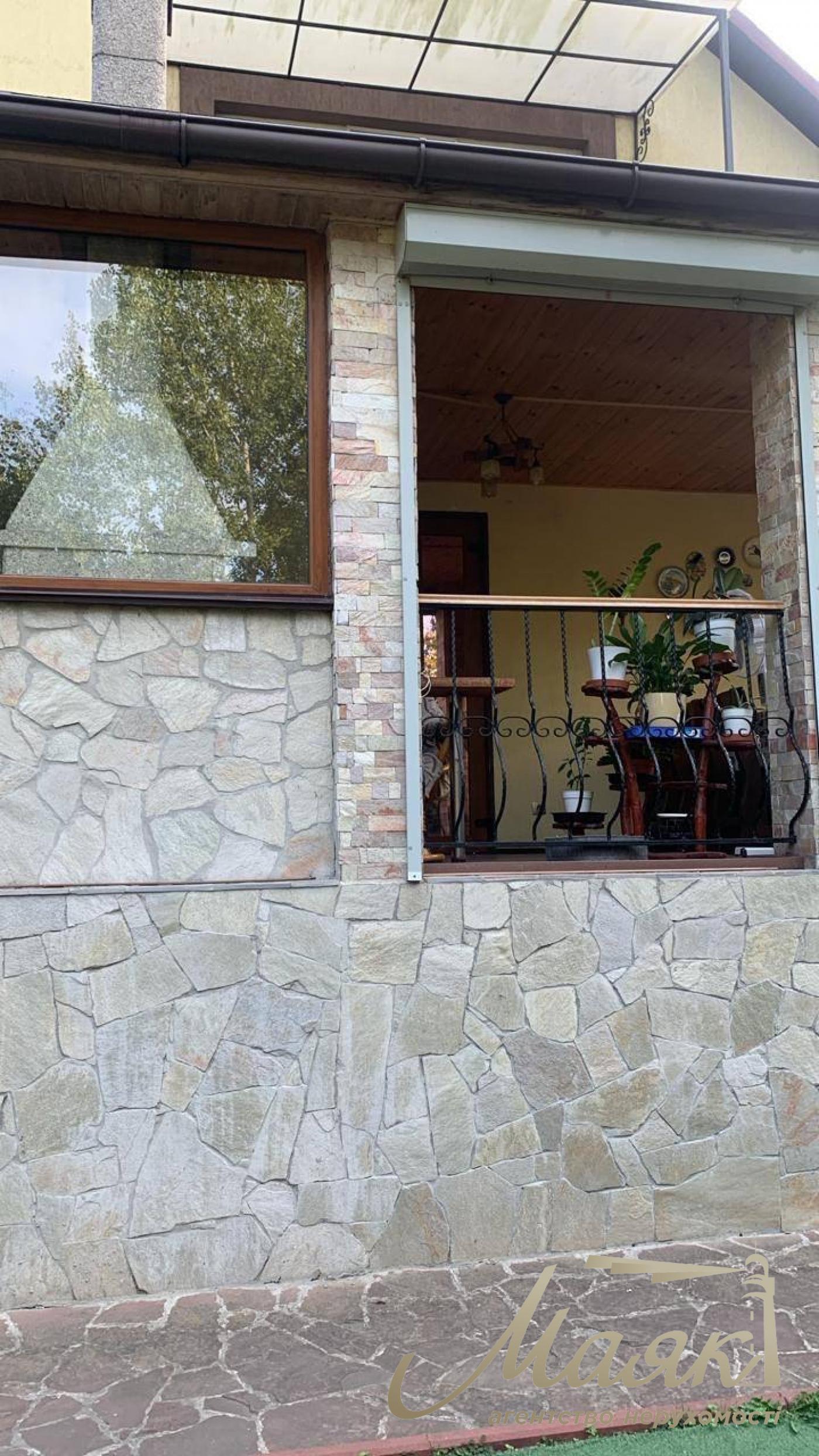 Продаж будинку з ремонтом у с. Віта Поштова