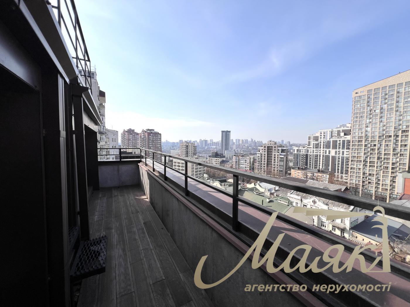 Продаж 2-х рівневої квартири 171м2, Шевченківський район