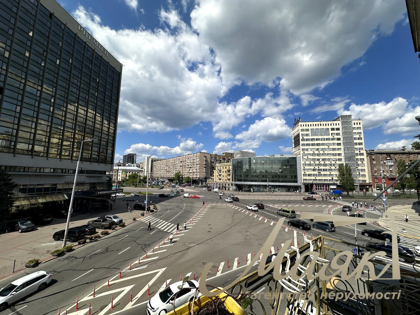 Аренда 4-комнатной квартиры на Саксаганского, Центр, Киев