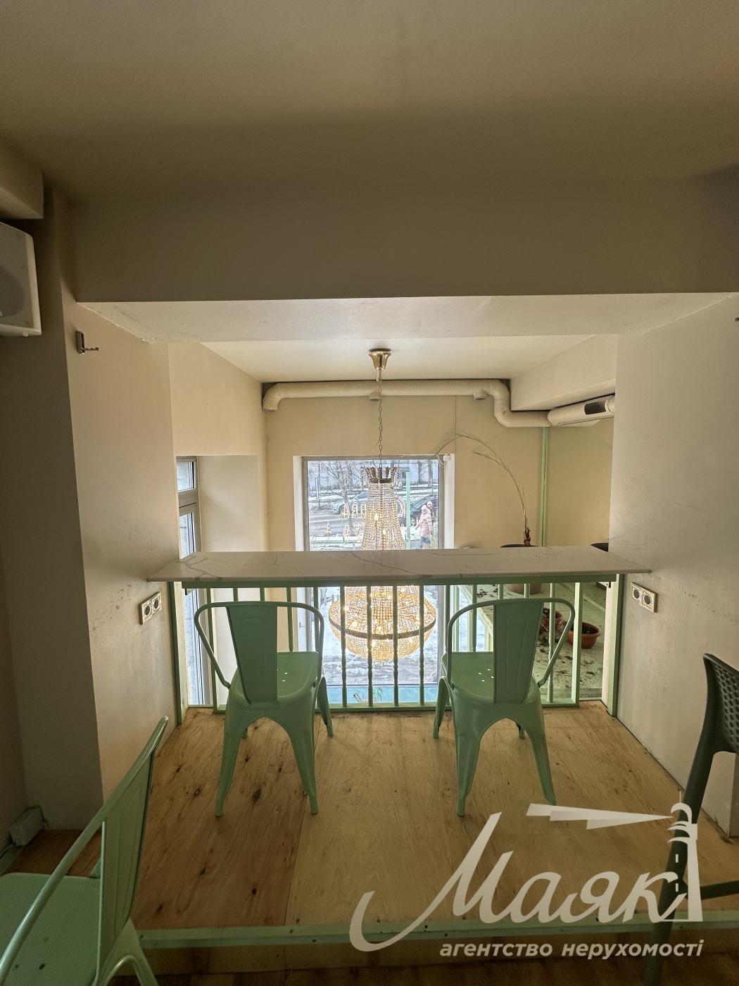 Оренда приміщення (65м2) по вул. Володимирська 69