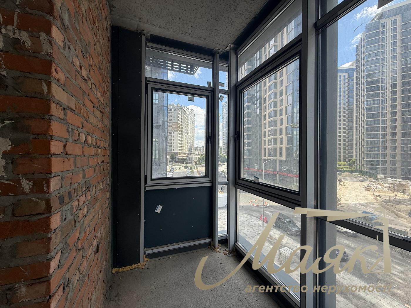 Продаж 3-кімнатної квартири ЖК Новопечерські Липки, вул. Верхогляда (Драгомирова)