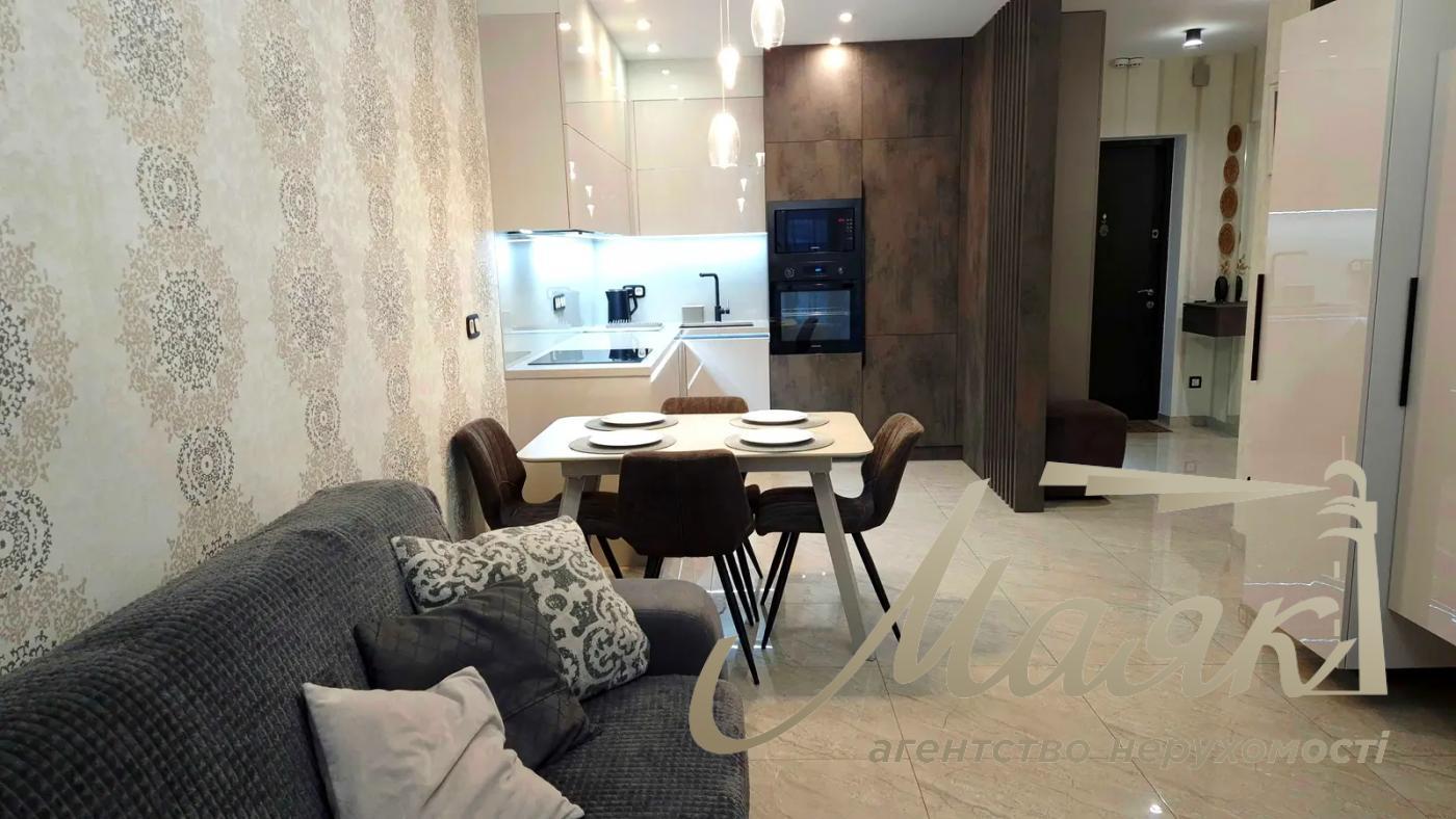 Аренда 2-комнатной квартиры 56 м2, ЖК Французский Квартал 2