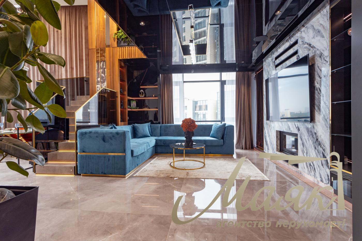 Продаж пентхауса 195 м² з терасою та дизайнерським ремонтом у ЖК Park Avenue VIP, Київ