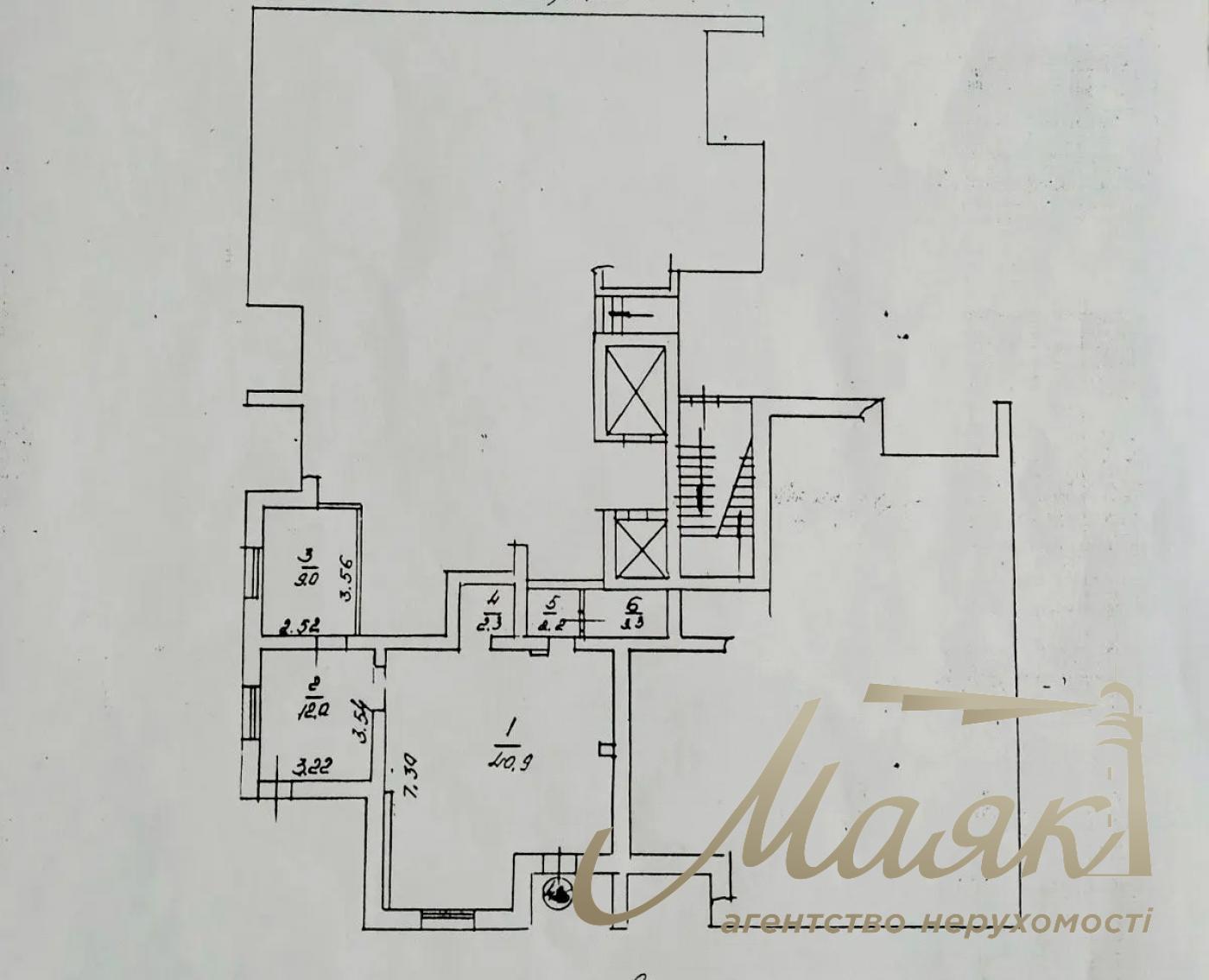 Аренда фасадного помещения 80 м.кв, Святошинский р-н