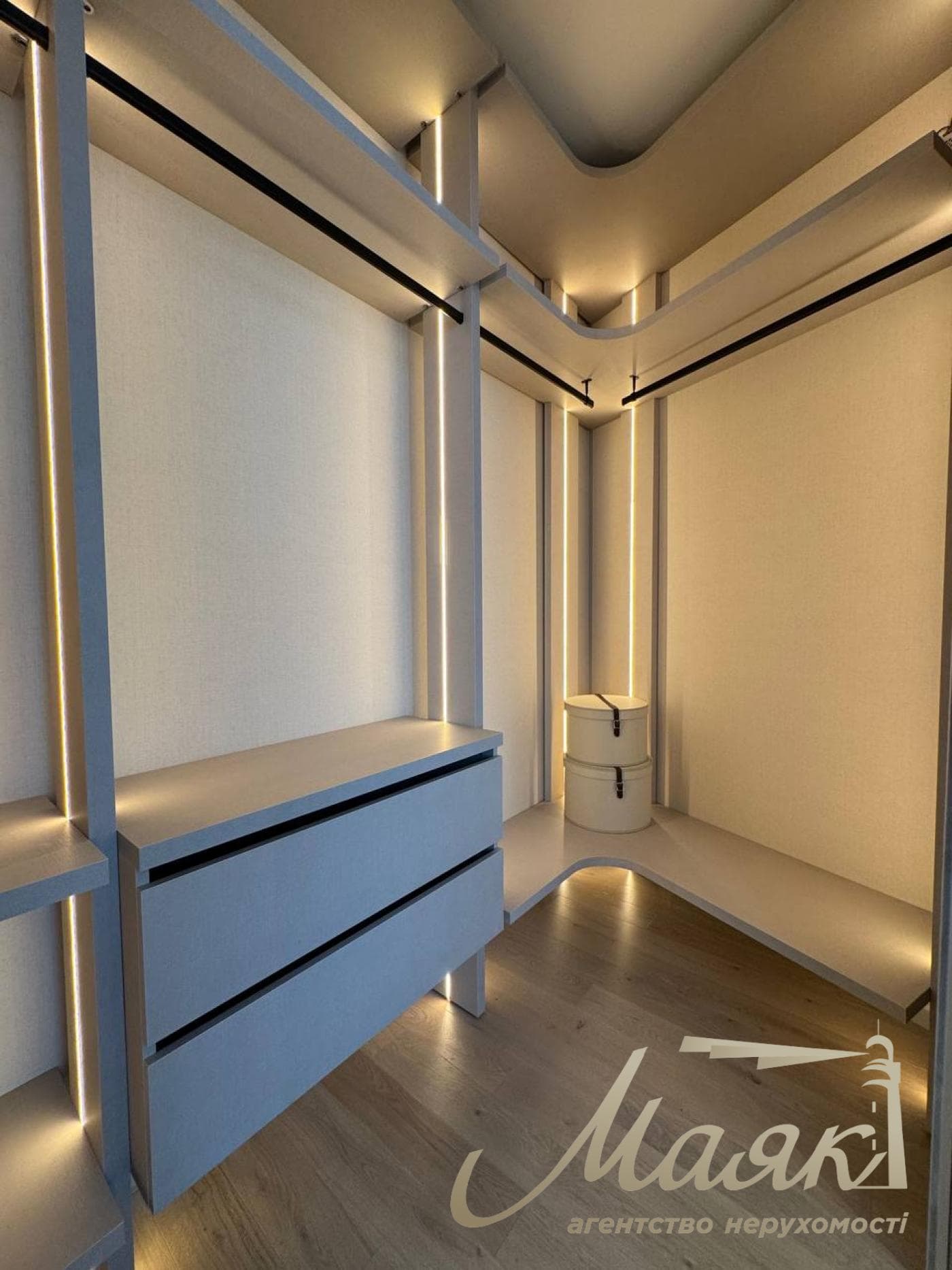 Продажа 3к квартиры, 103м2, Новопечерские Липки