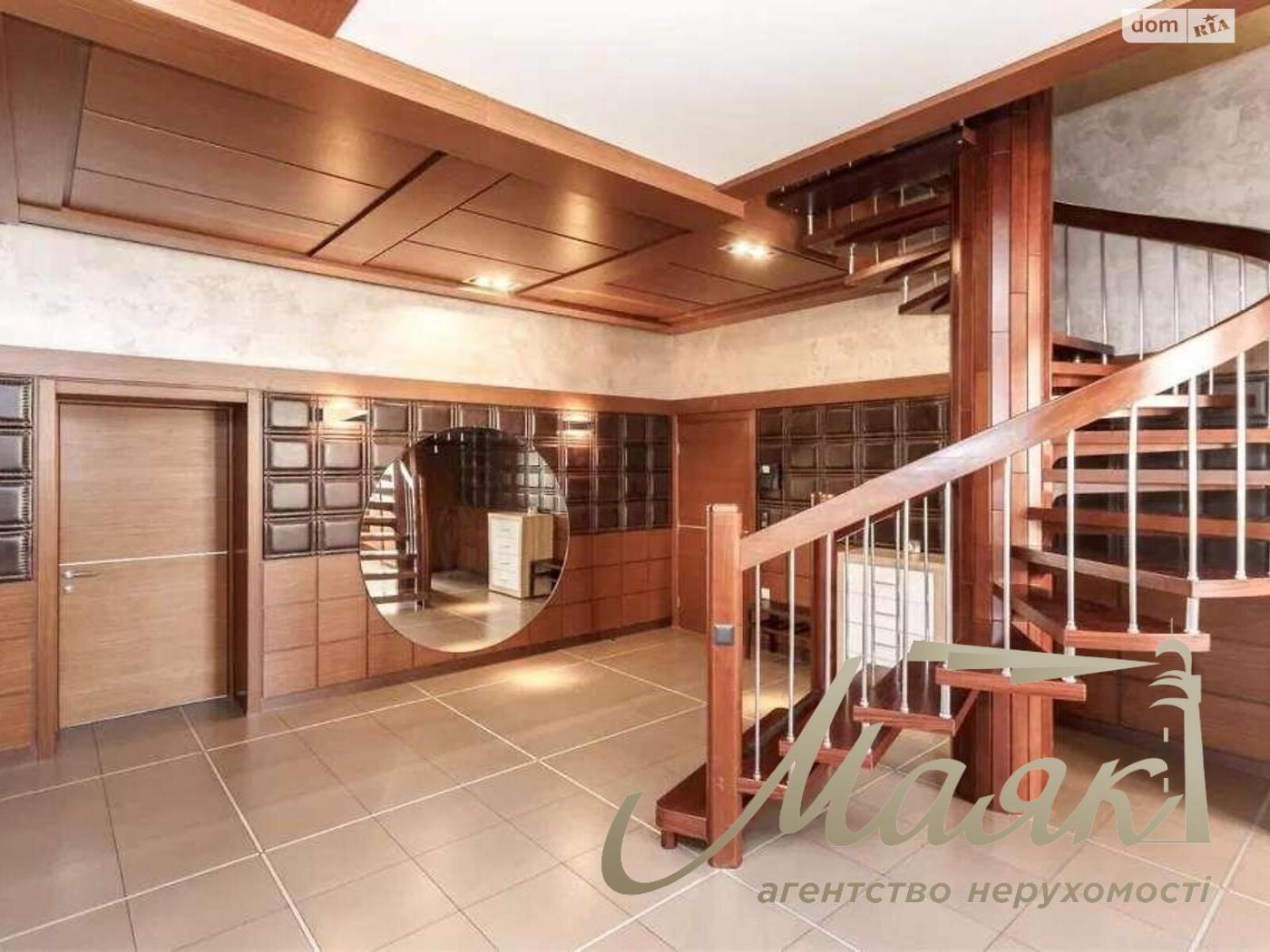 Продажа 4к квартиры в клубном доме ул. Клиническая 28, Соломенка