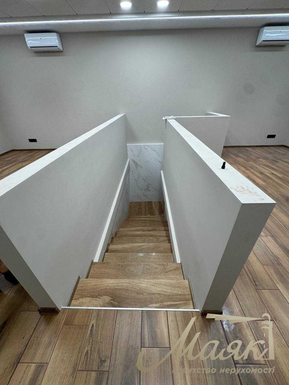 Оренда приміщення 85 м2 на Арсенальній, вул. Мазепи, 10-З,