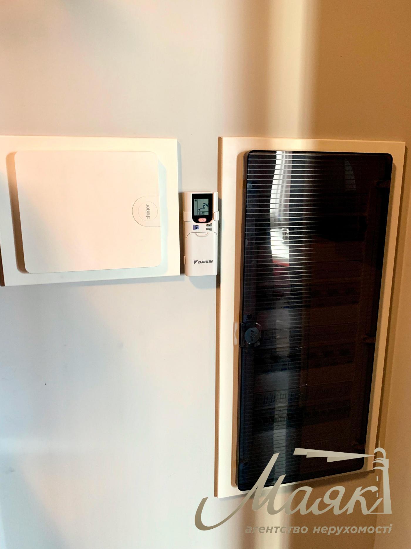 Продаж пентхауса 355м2, вул. Срібнокільська, 12, Позняки