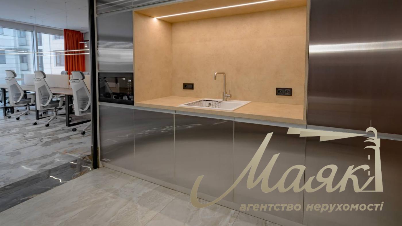 Аренда офиса ЖК Бульвар Фонтанов, ул. Ионна Павла ІІ