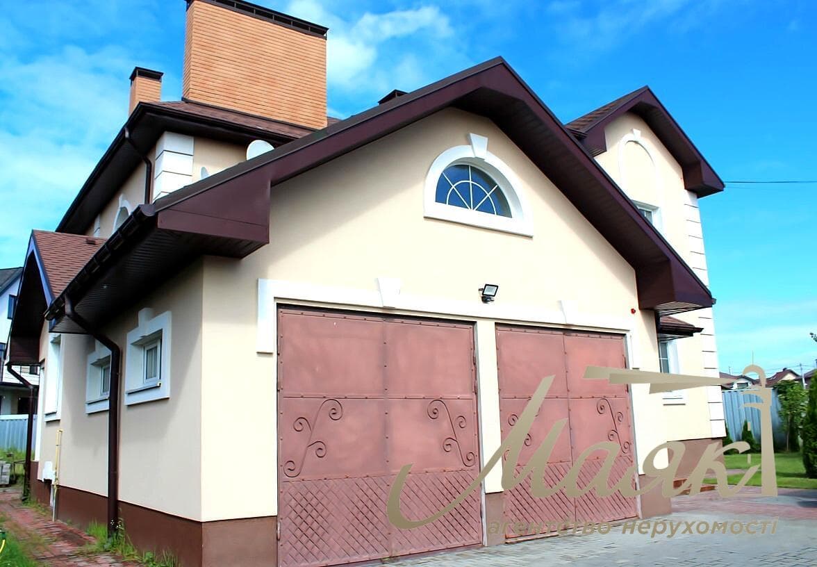 House for sale 261.6m2 in Gatnoye village, near Kiev Ozernaya street, Kyiv-Svyatoshinsky district.