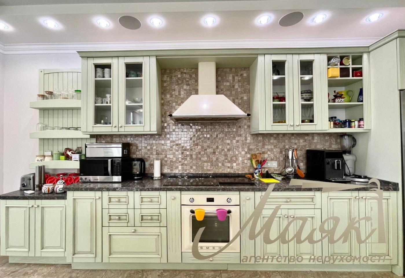 Продаж квартири ЖК "Бульвар фонтанів" вул. Іоанна Павла II (Лумумби Патріса) 6/1 у Києві / A-113188