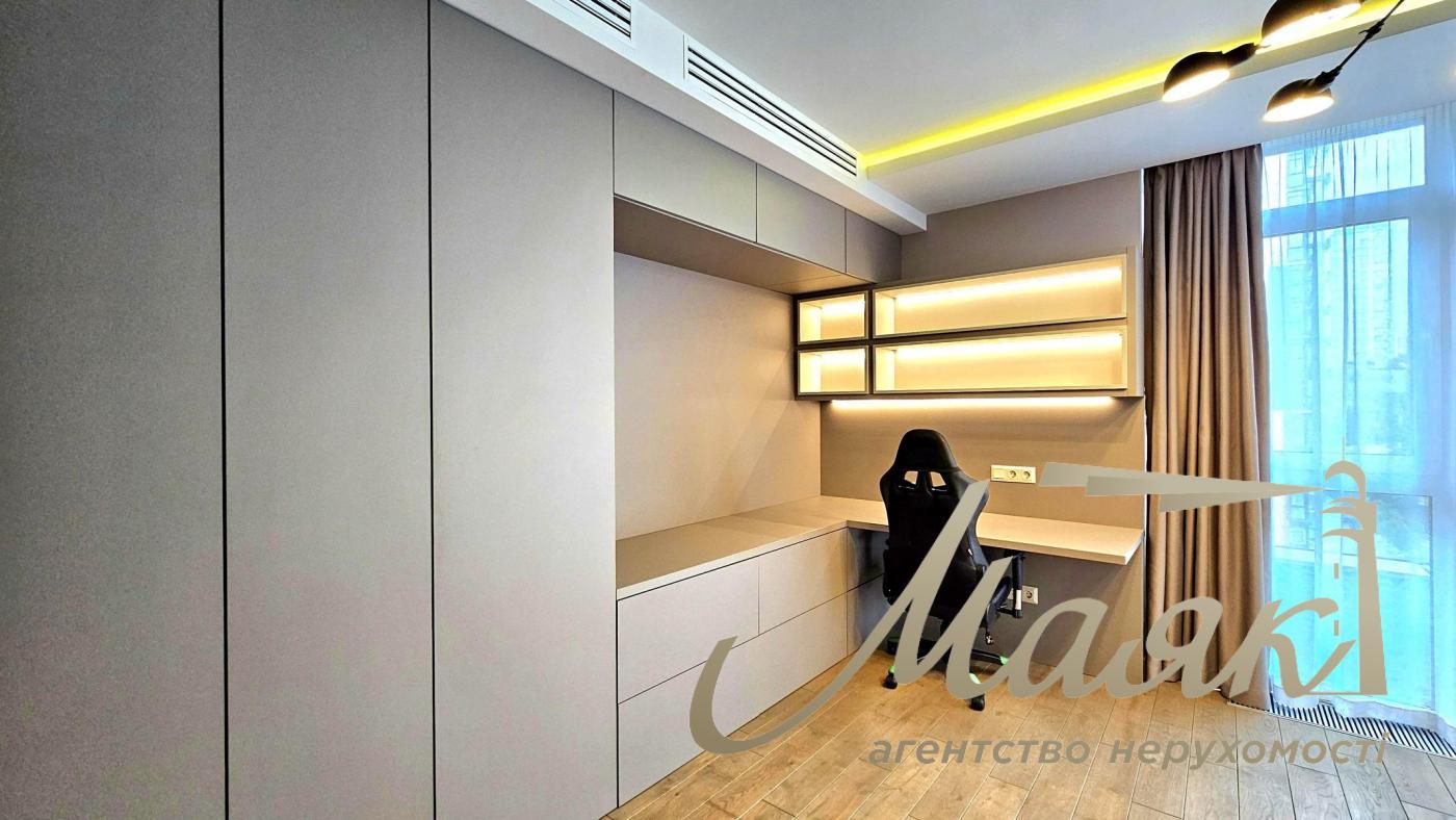 Продажа 3-комнатной квартиры 108м2 у ЖК Французский квартал-2, Печерский район.