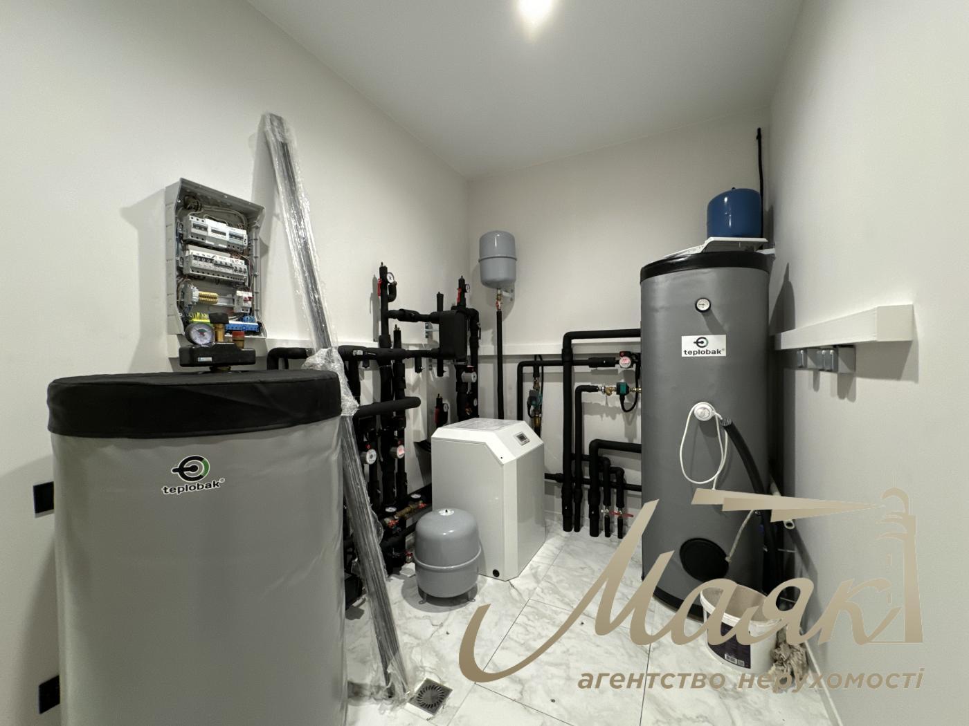 Продажа дома 286 м2  в с.Ходосовка КГ ВИТАГРАД