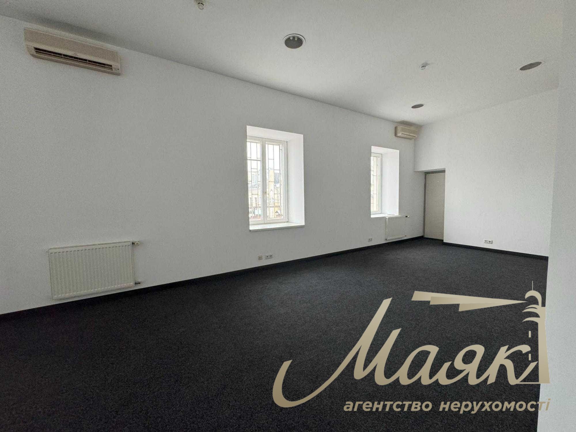 Аренда офисного помещения 650м2 в центре, пер. Музейный, Печерск