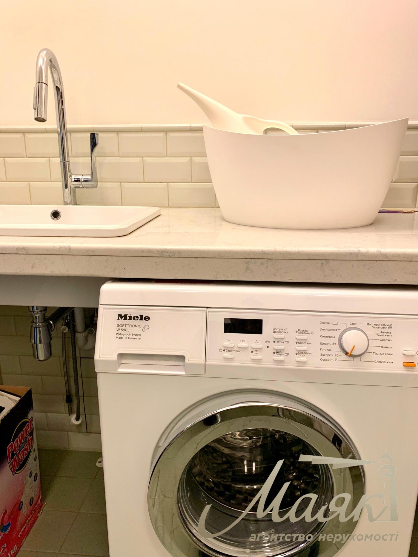 Продаж пентхауса 355м2, вул. Срібнокільська, 12, Позняки