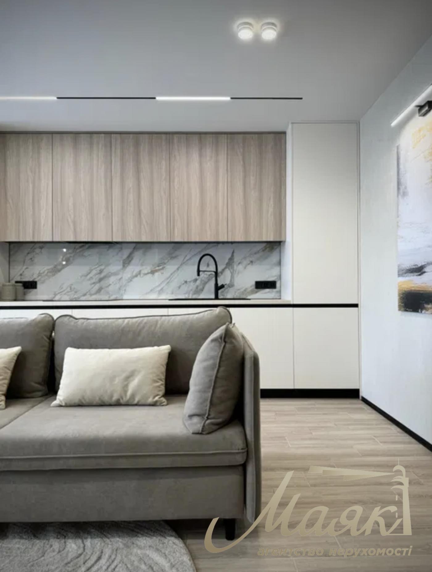 Продаж 3-кімнатної квартири 80м2 в ЖК Хоффман Хаус Златоустівська Центр