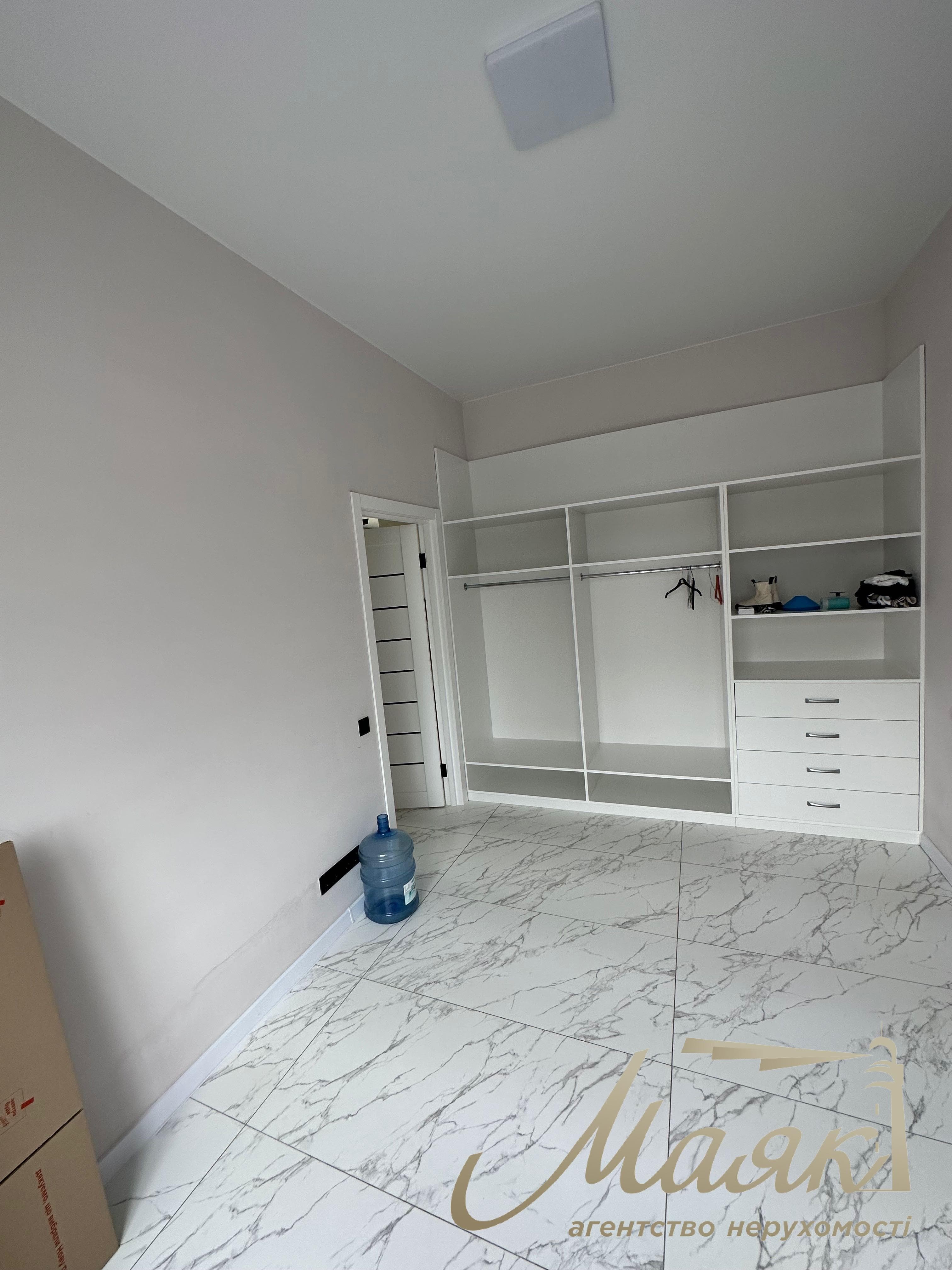 Оренда будинку площею 160 м² у с. Гатне