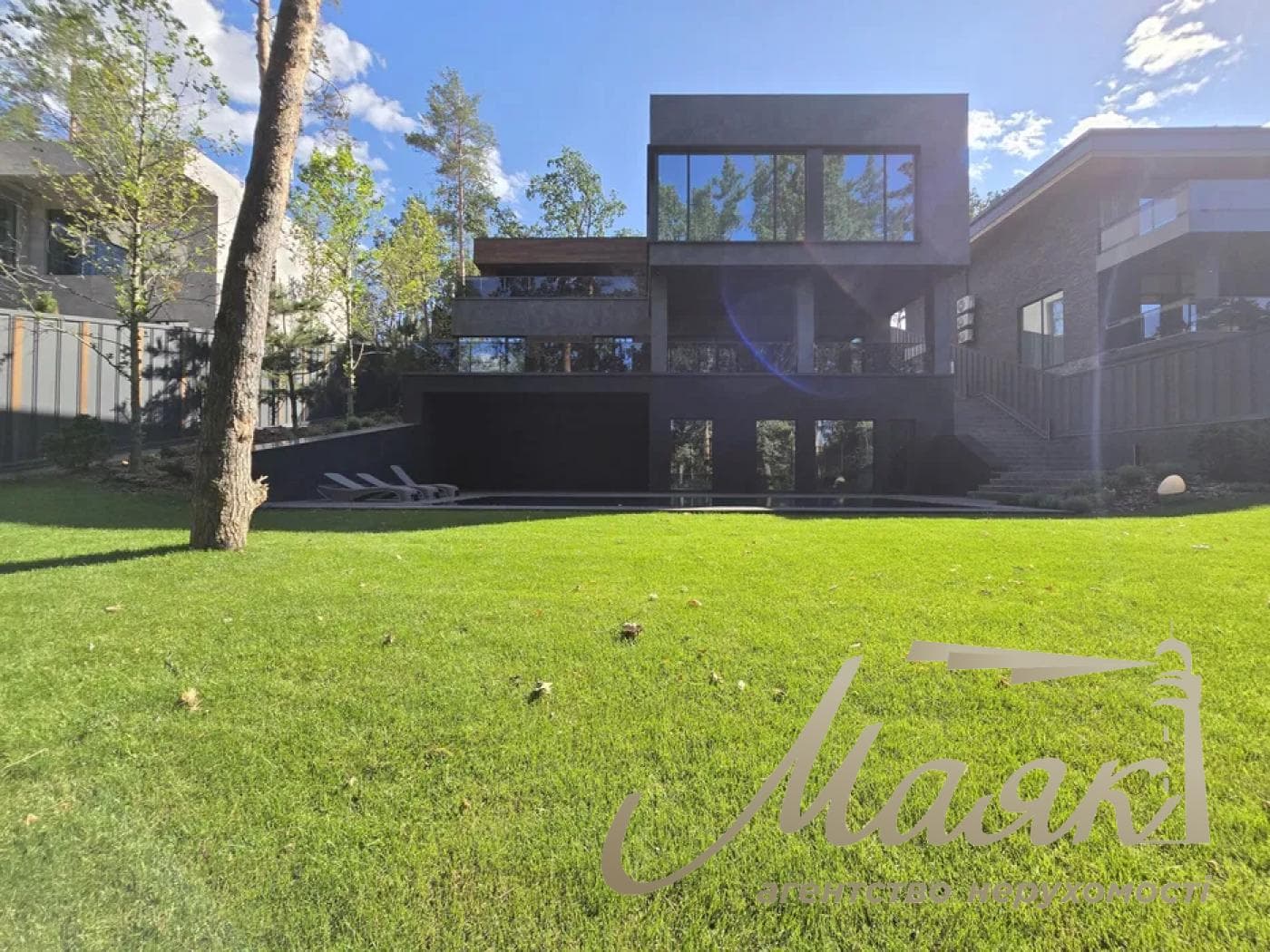 Продаж 3-поверхового будинку площею 350 м², Ходосівка, КГ «Нова Ходосівка»