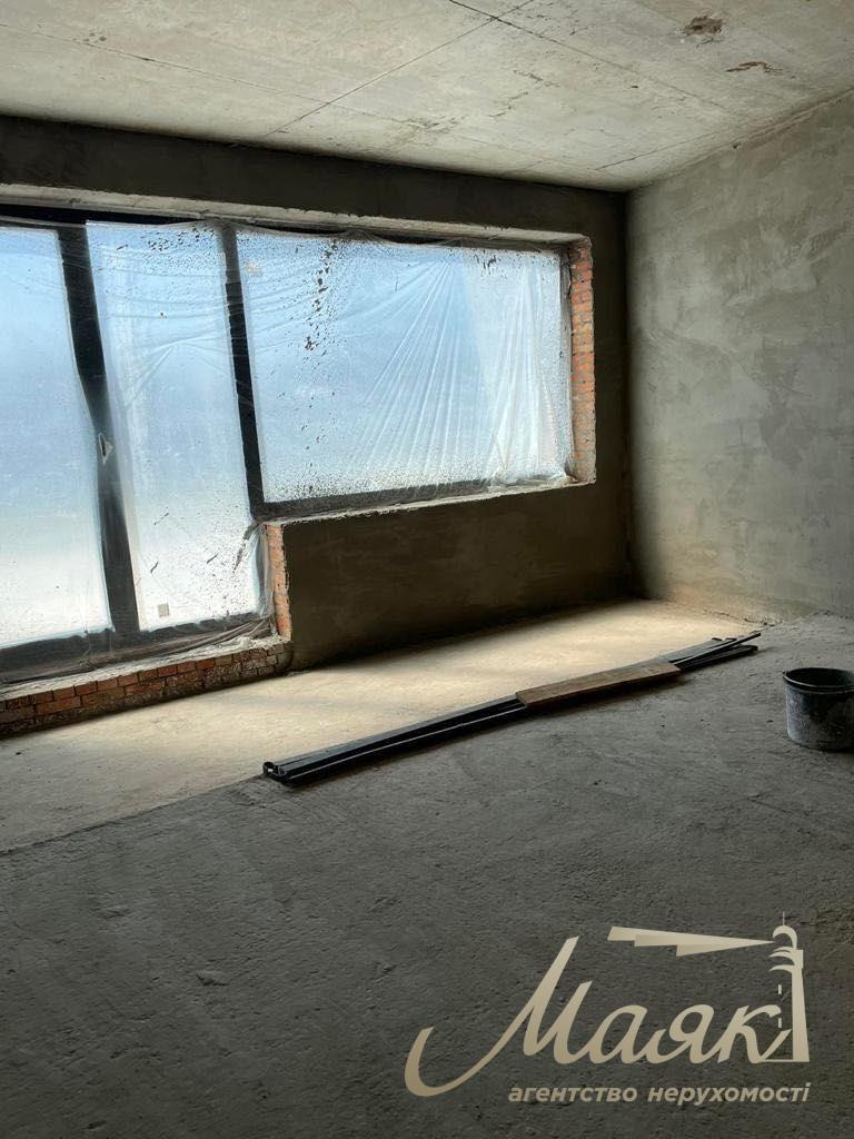 Продаж будинку 406м2 у с.Лісники, КМ "Хутір Ясний", Обухівський напрямок, Київська область.