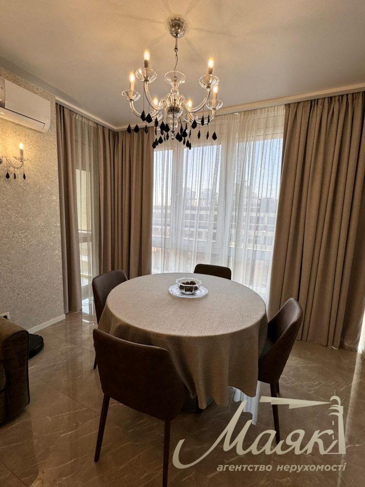 Оренда 3-кімнатна квартира в клубному будинку Hoffmann House