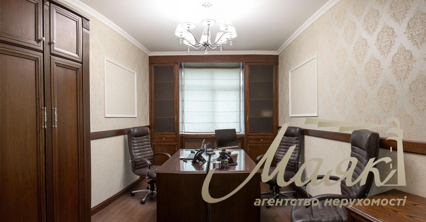 Sales Office Antonovich, Center, Kyiv