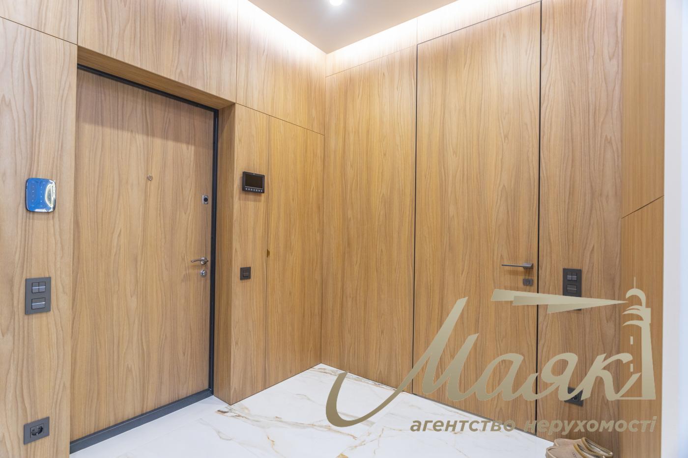 Продажа 2к квартиры 50м2, ЖК Французский квартал 2, ул. Джона Маккейна, Печерський район.