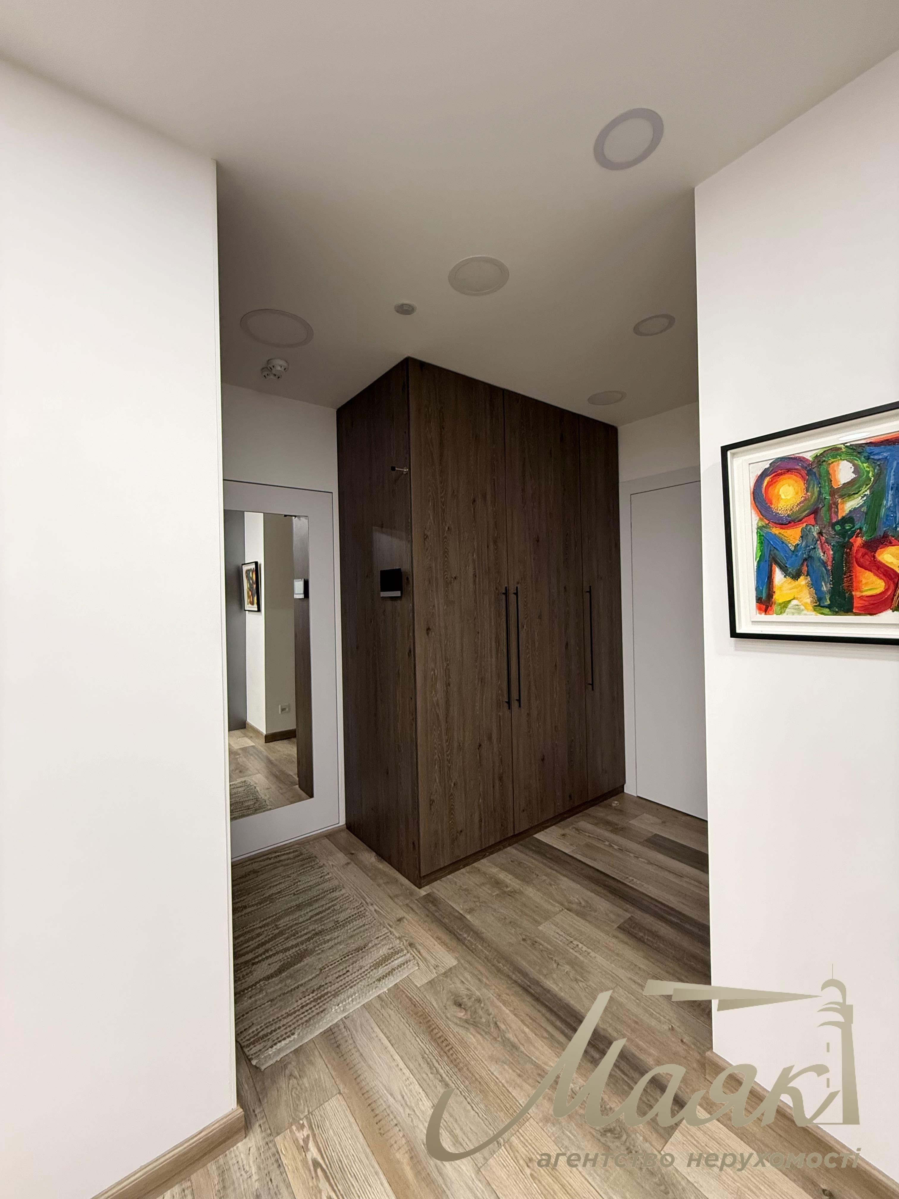 Продажа 3к. квартиры в ЖК Французкий квартал 2, ул. Маккейна, Печерский район