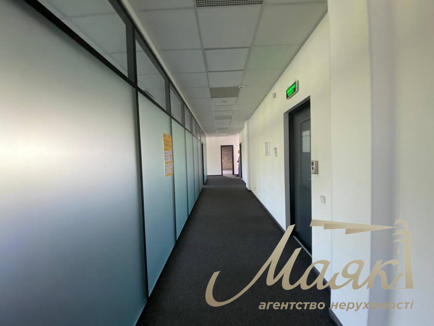 Аренда офиса 648 м2 в БЦ на Дорогожичах, возле метро