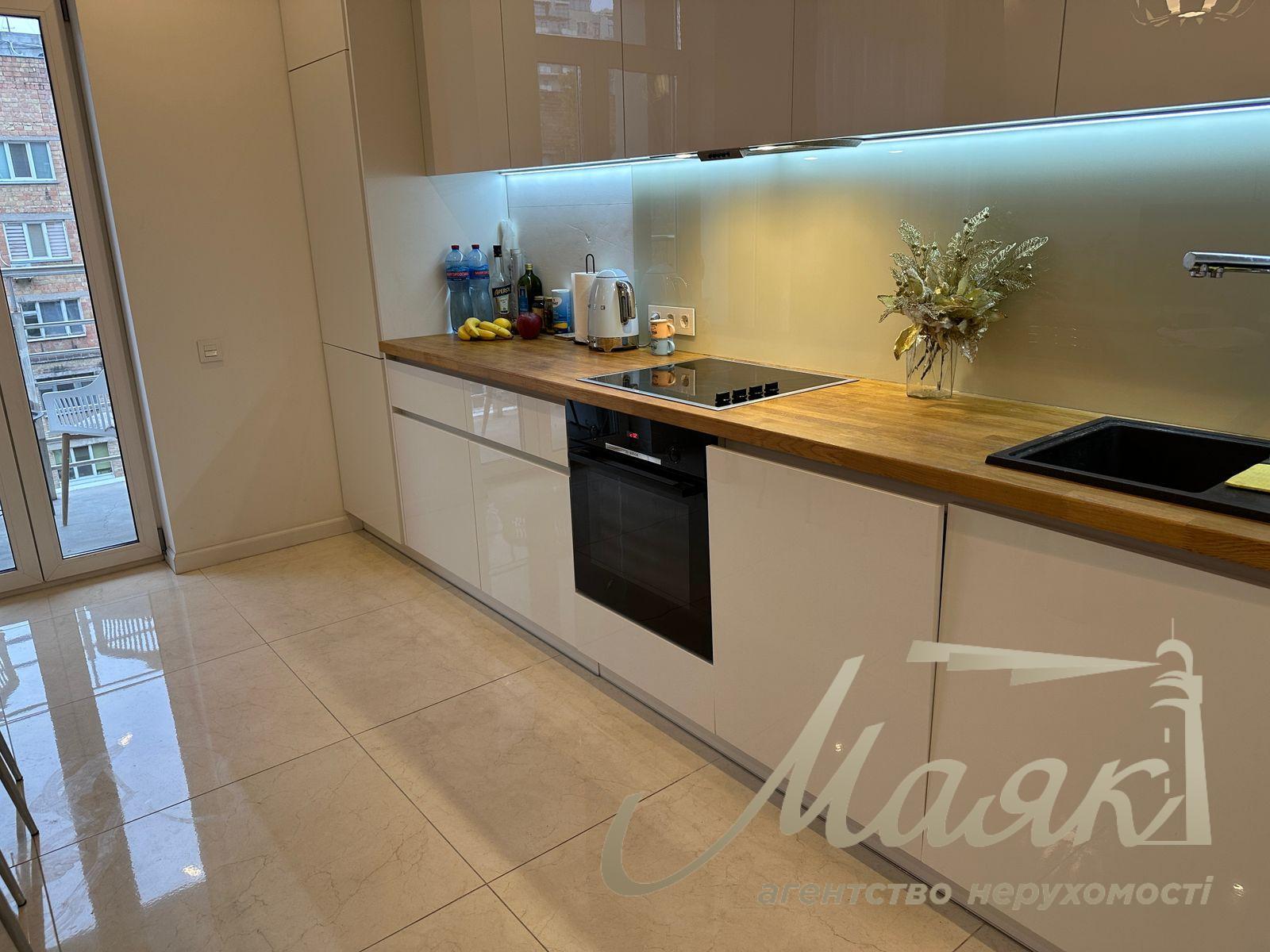 Продаж квартири в ЖК Французький квартал, Саперне Поле вул., 12