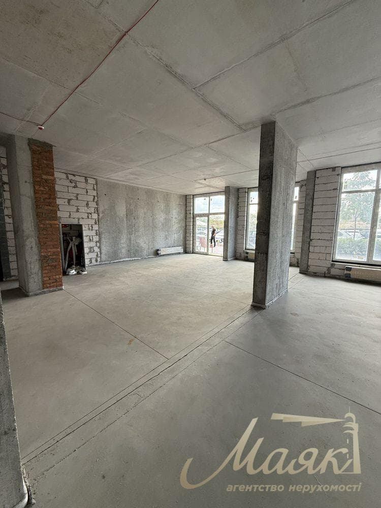 Продаж комерційного приміщення (90 м²) у ЖК «Варшавський 2», вул. Генерала Грекова, 4