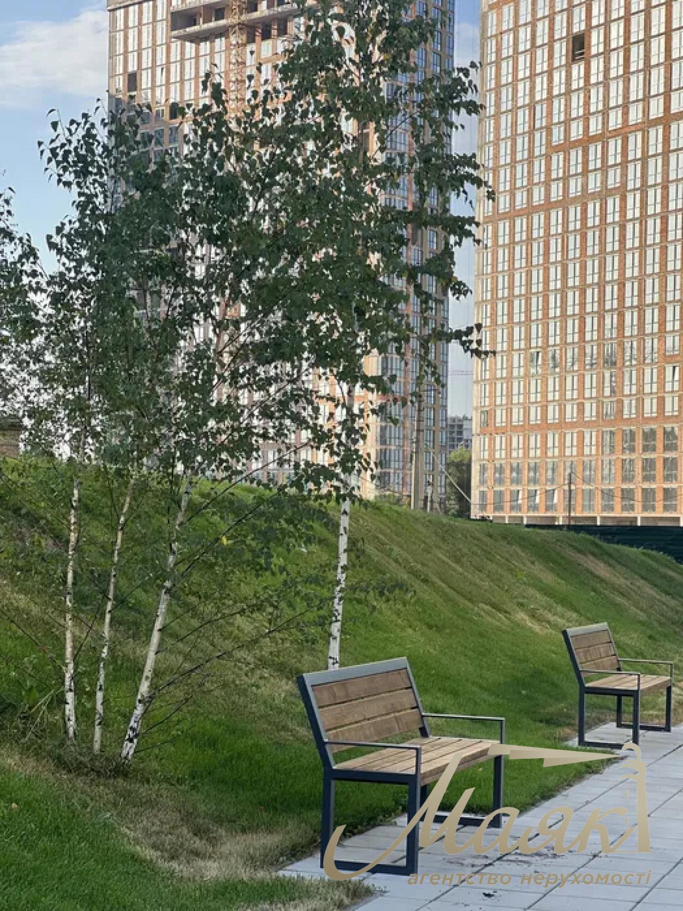 Sale of 2-room apartment in the Great residential complex, Dneprovskaya Embankment.