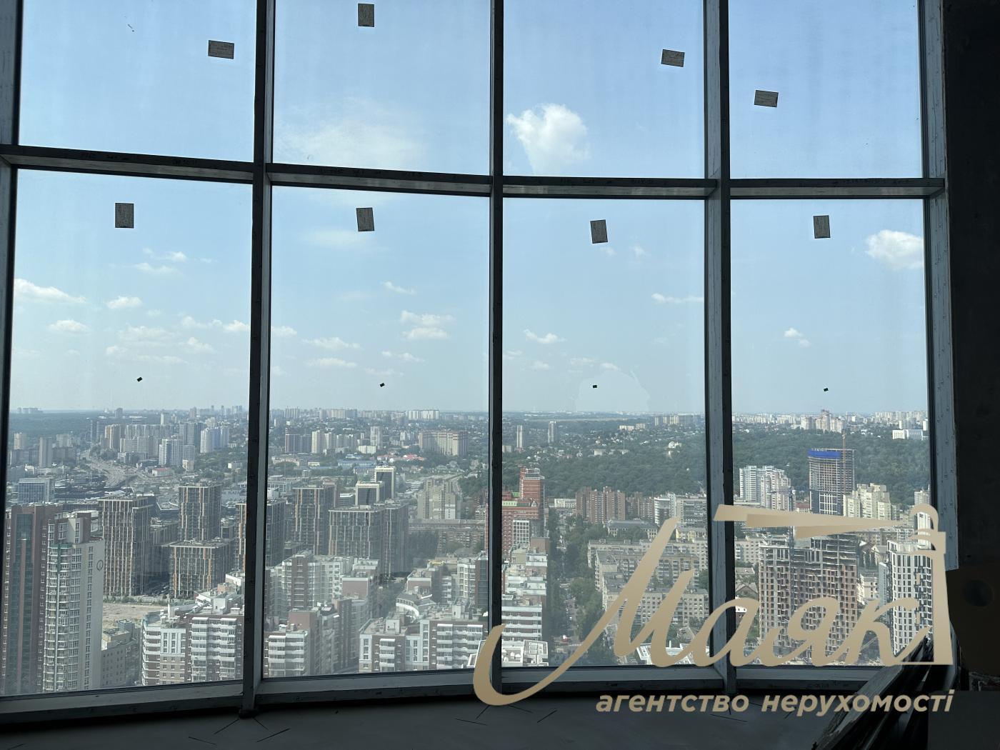 Оренда видового пентхауса в ЖК Taryan Towers, вул. Патріса Лумумби, 12