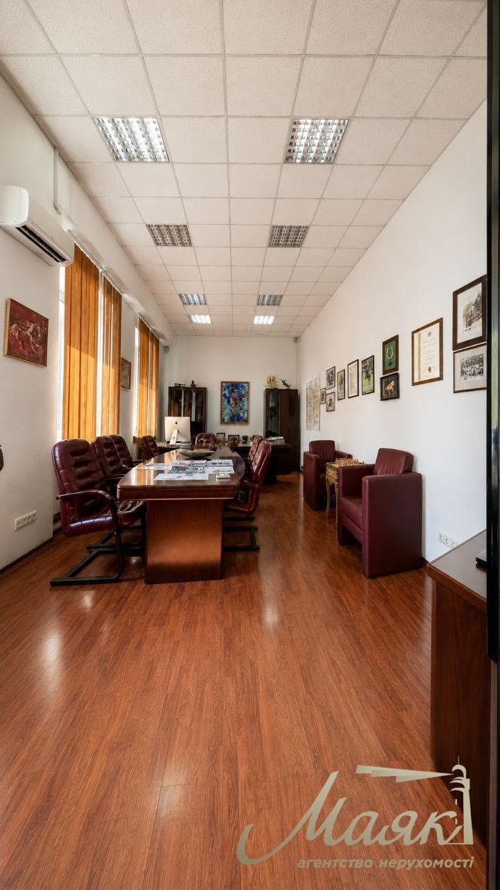 Продаж земельної ділянки (930 м²) за адресою: вул. Г. Шаповала, 10, Солом'янський район