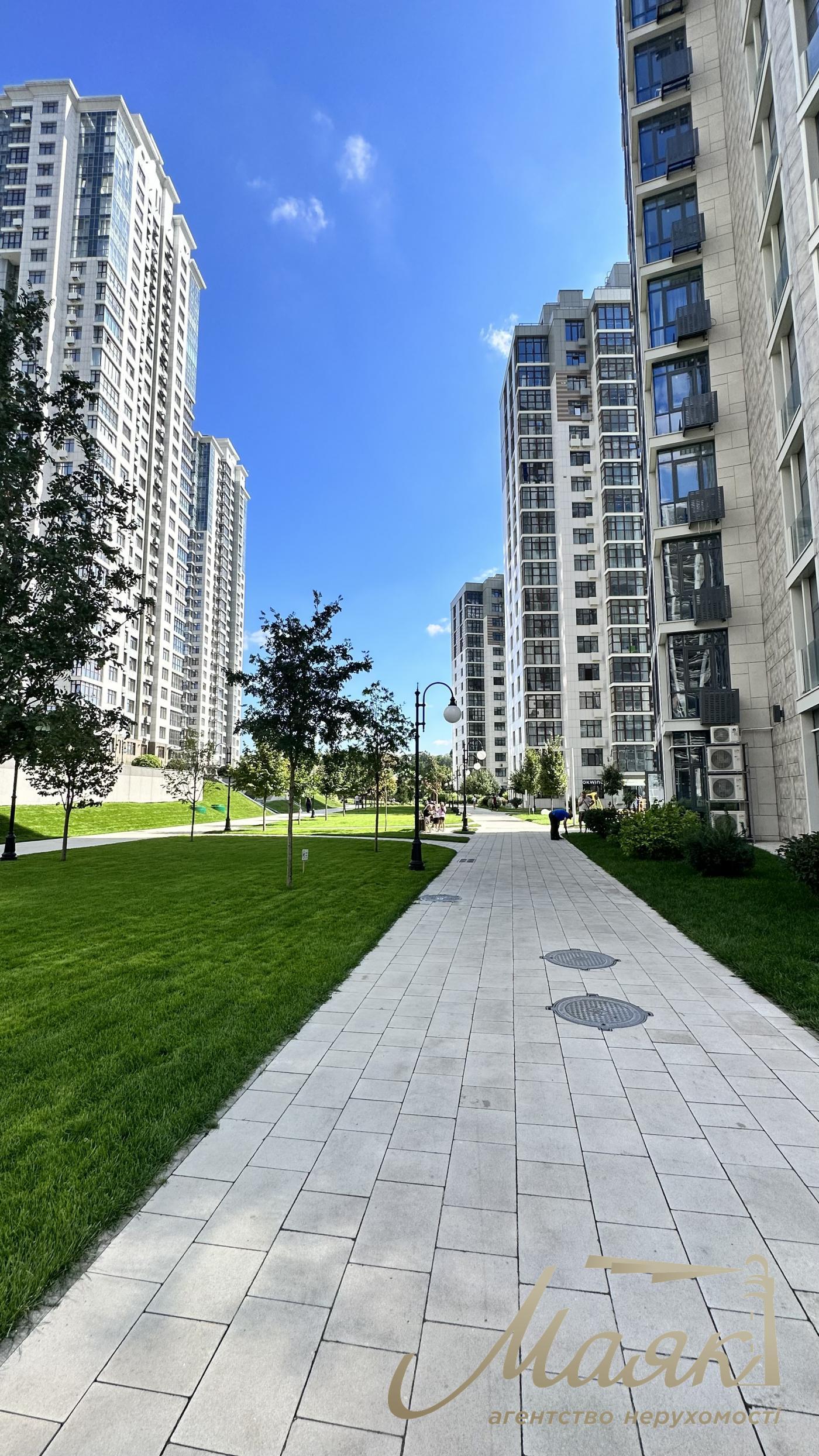 Продаж 3-х кімнатної квартири, 109 м2 у ЖК Новопечерські Липки Драгомирова